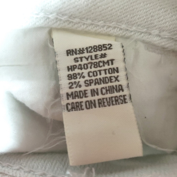 Hot Kiss Skinny Lily White Denim Distressed Jeweled Straight Leg Jeans Sz 1 - Picture 8 of 10